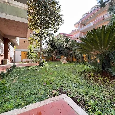 Your House And Garden In Roma
